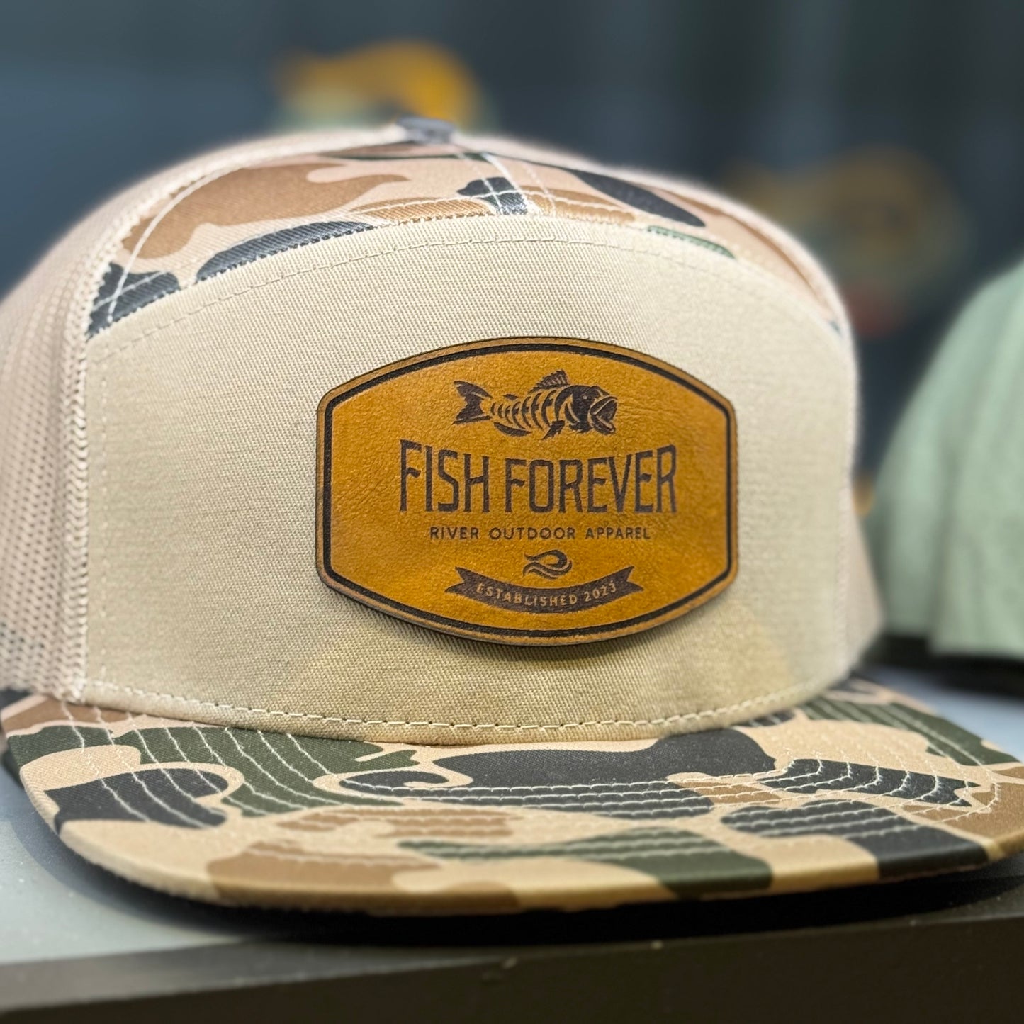 7 Panel Old School Camo - Fish Forever